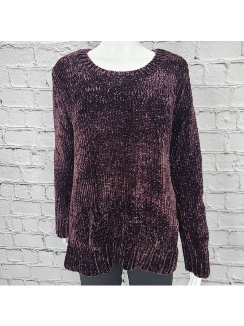 Orvis Purple Crew Neck Sweater, Women's Medium